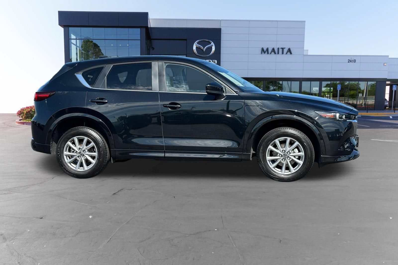 Certified 2025 MAZDA CX-5 AWD 2.5 S w/ Preferred Package image 2