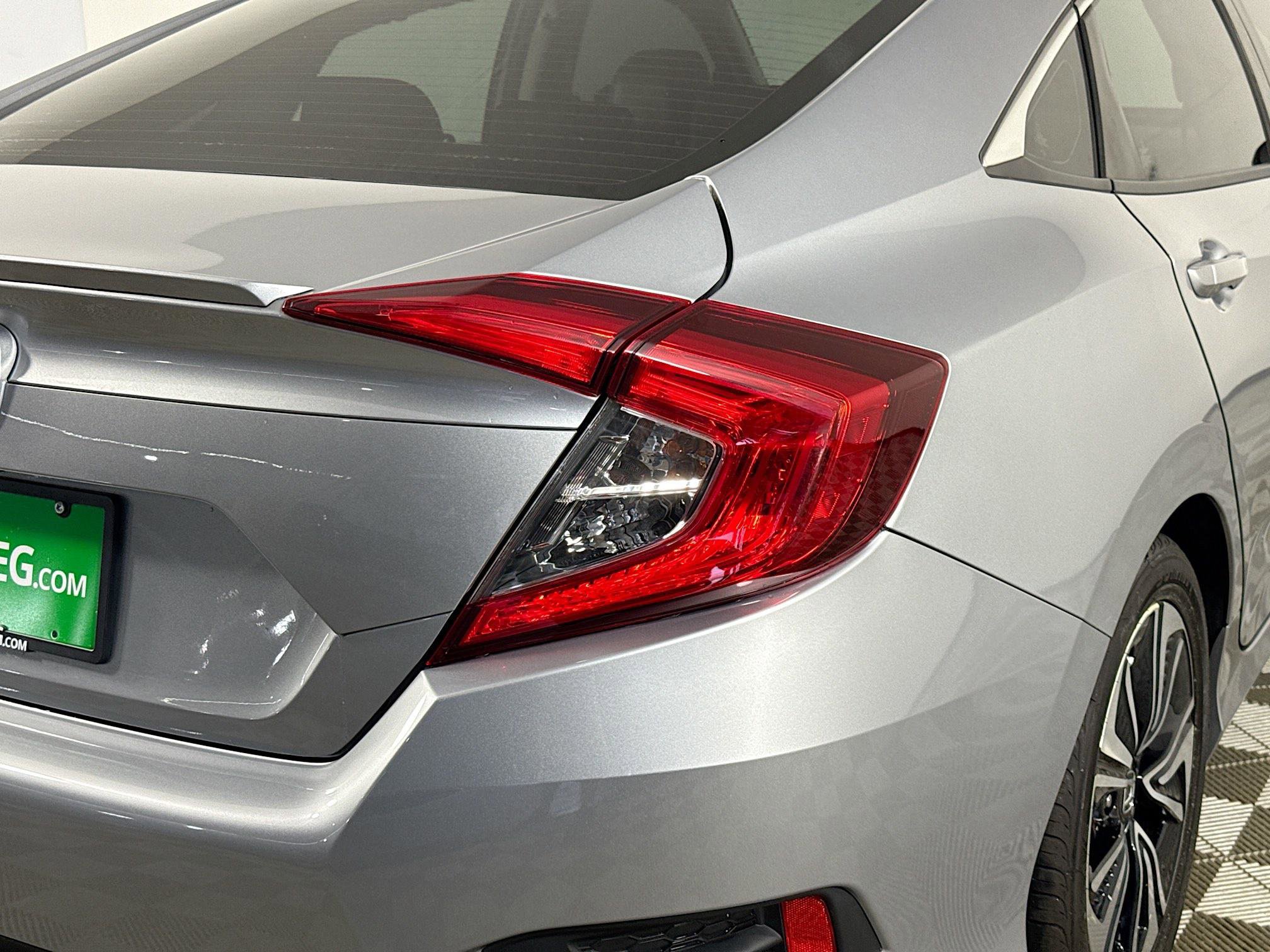 Used 2017 Honda Civic EX-L image 32