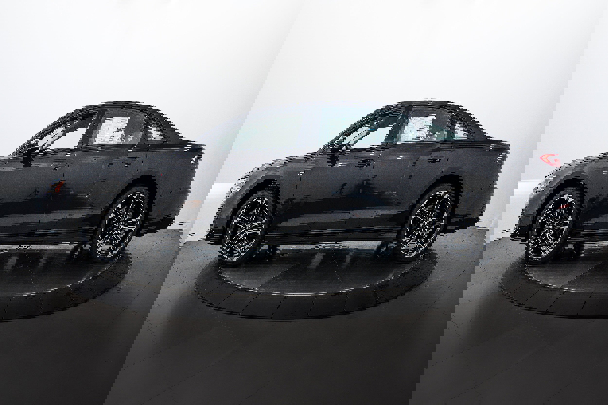 New 2025 Audi A8 L 3.0T image 7