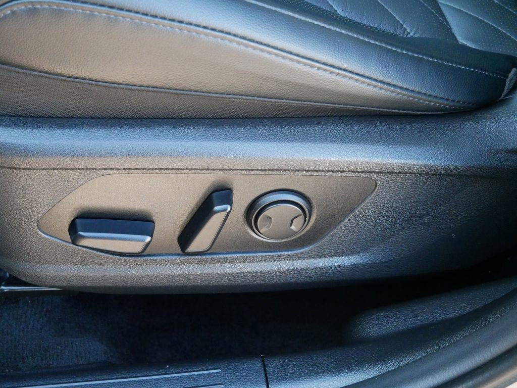 Used 2023 Kia Sportage X-Line w/ X-Line Premium Package image 17