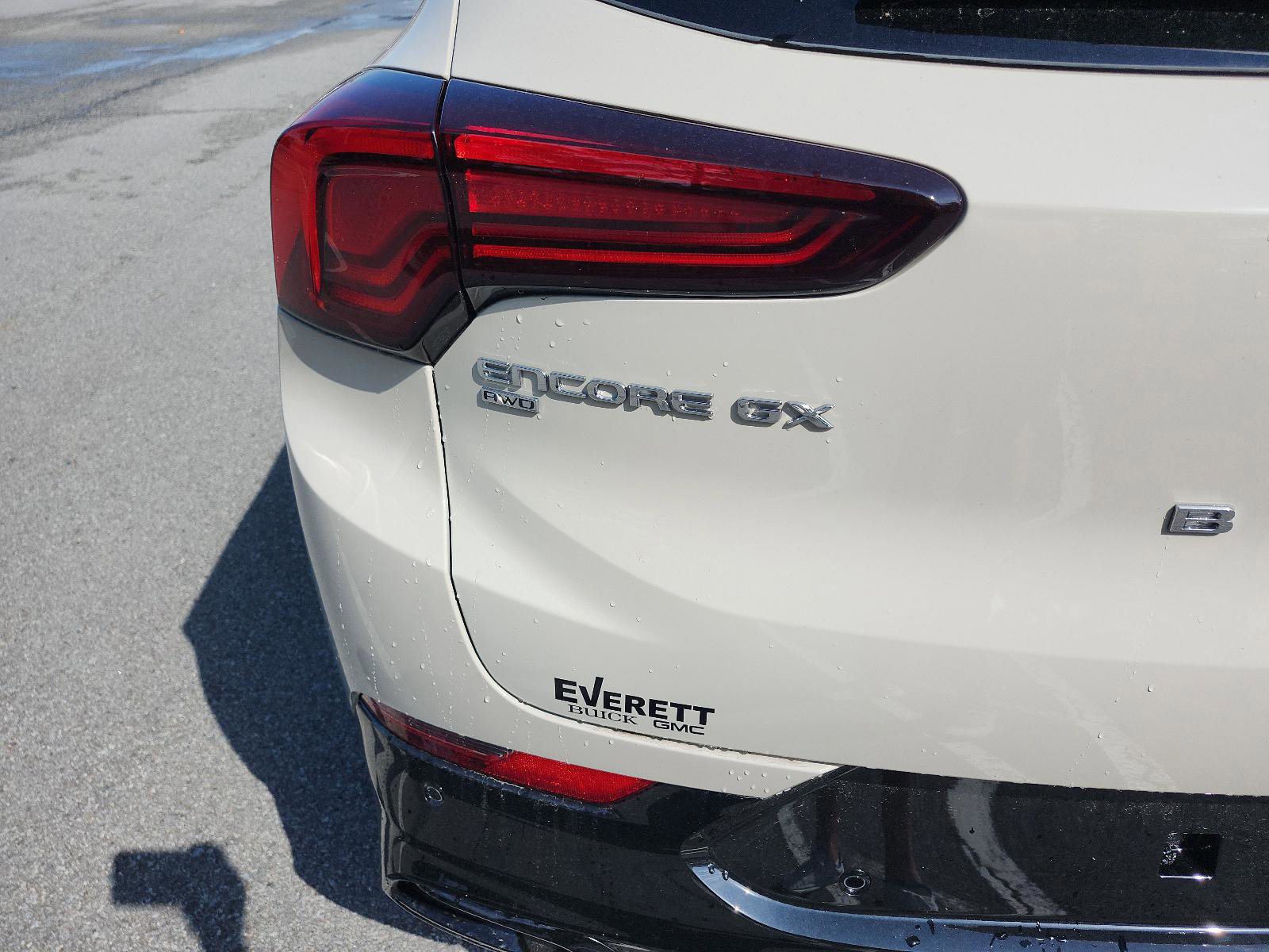 New 2026 Buick Encore GX Sport Touring AWD/4WD image 5