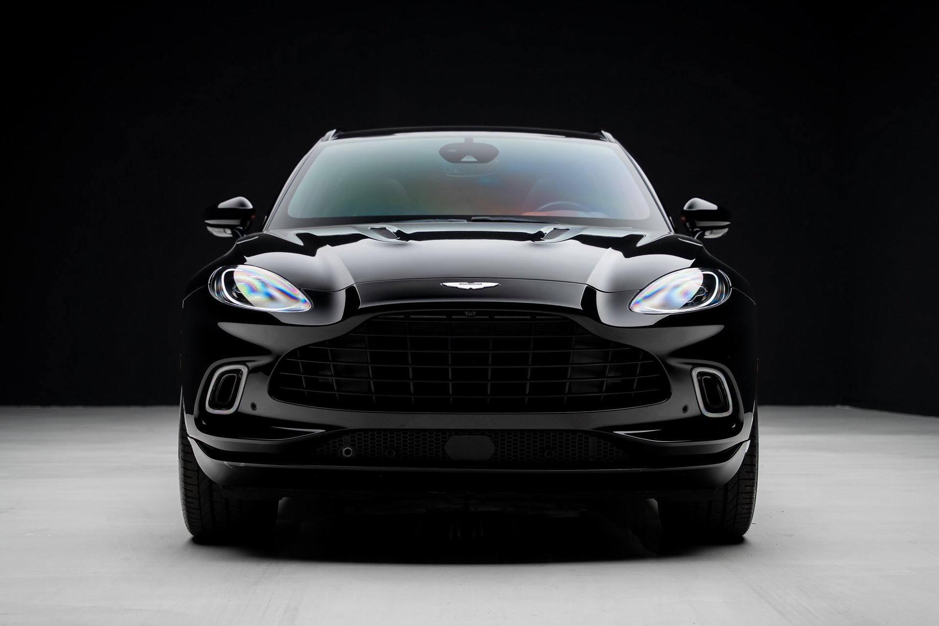 Used 2021 Aston Martin DBX image 7