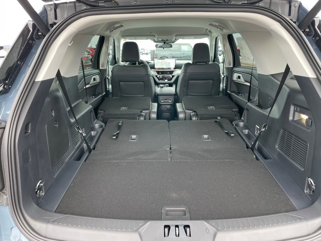 New 2026 Ford Explorer Active w/ Active Comfort Package image 36