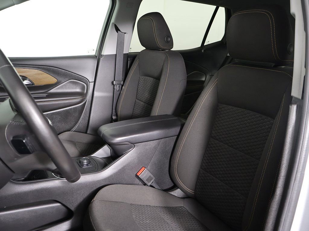 Used 2020 GMC Terrain SLE image 24
