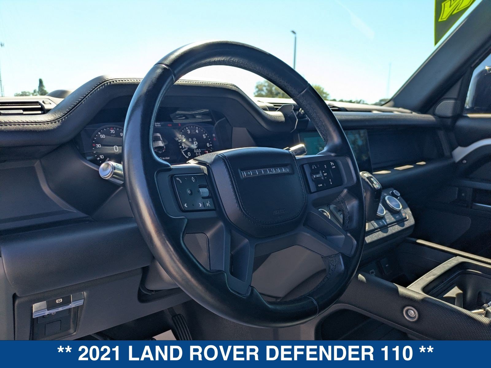 Used 2021 Land Rover Defender 110 X-Dynamic HSE AWD/4WD image 29