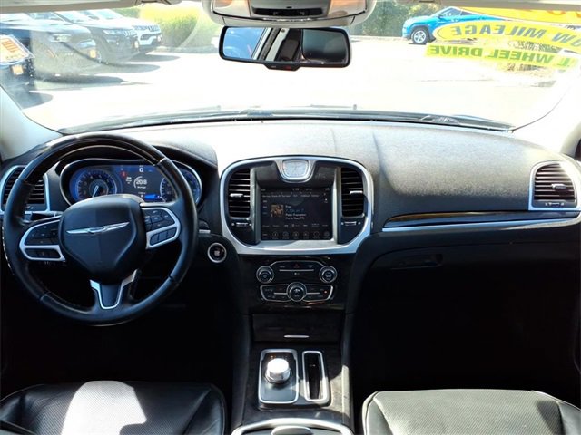 Certified 2019 Chrysler 300 Limited image 15
