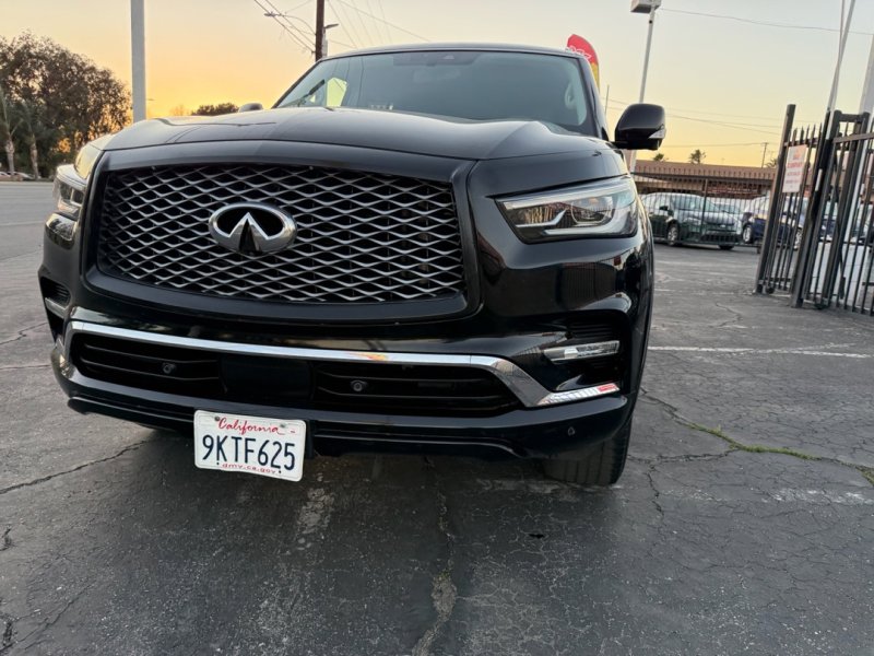 Used 2020 INFINITI QX80 Luxe w/ Cargo Package image 12