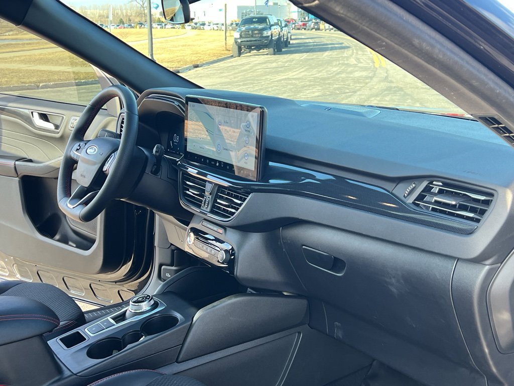 Used 2023 Ford Escape ST-Line Select w/ Tech Pack #2 image 30
