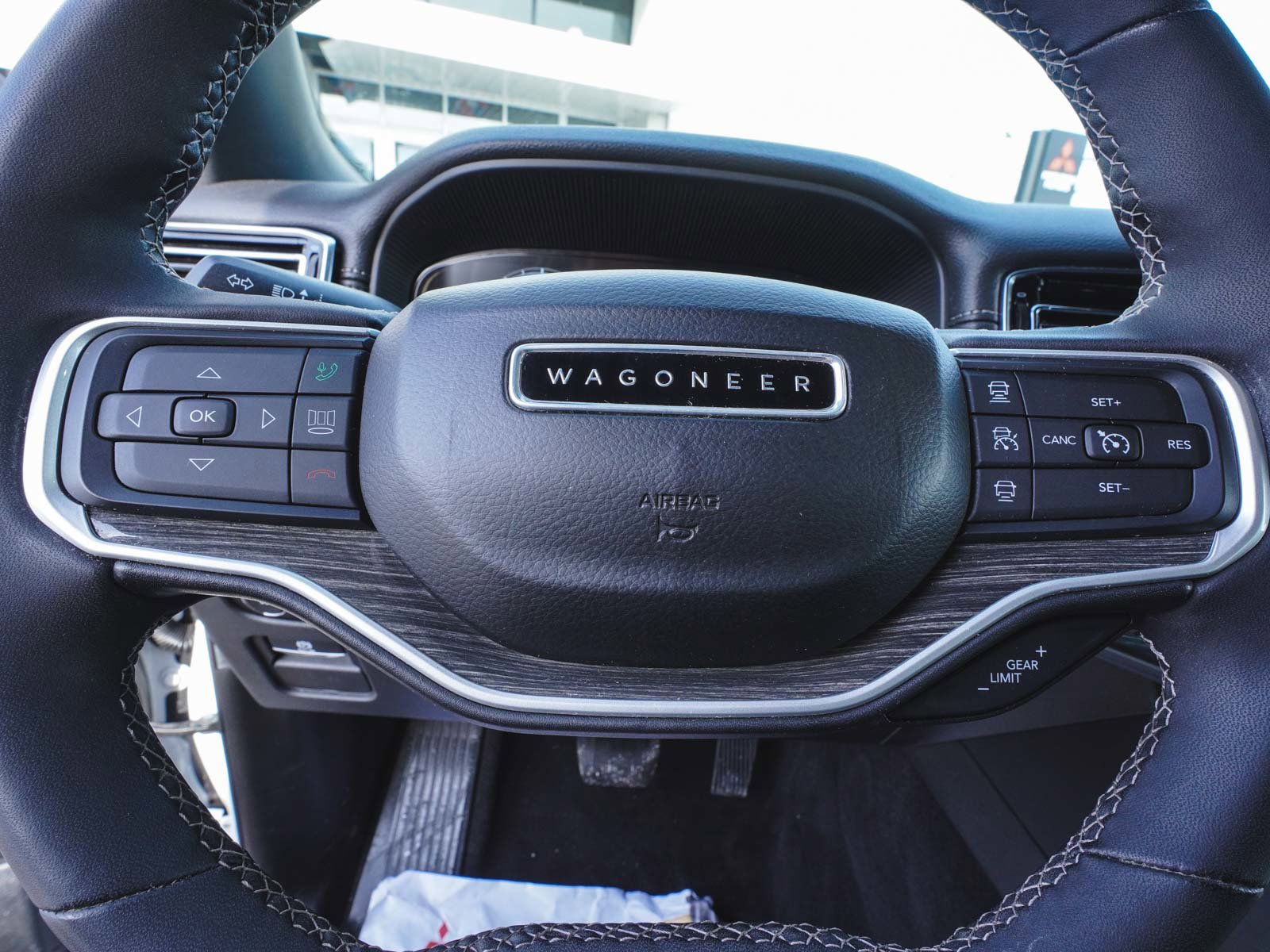 Used 2022 Jeep Wagoneer Series II image 28