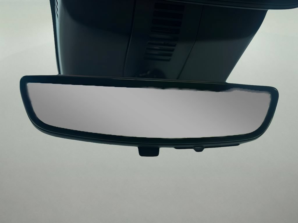 Used 2026 GMC Acadia Elevation w/ Elevation Premium Package FWD image 19