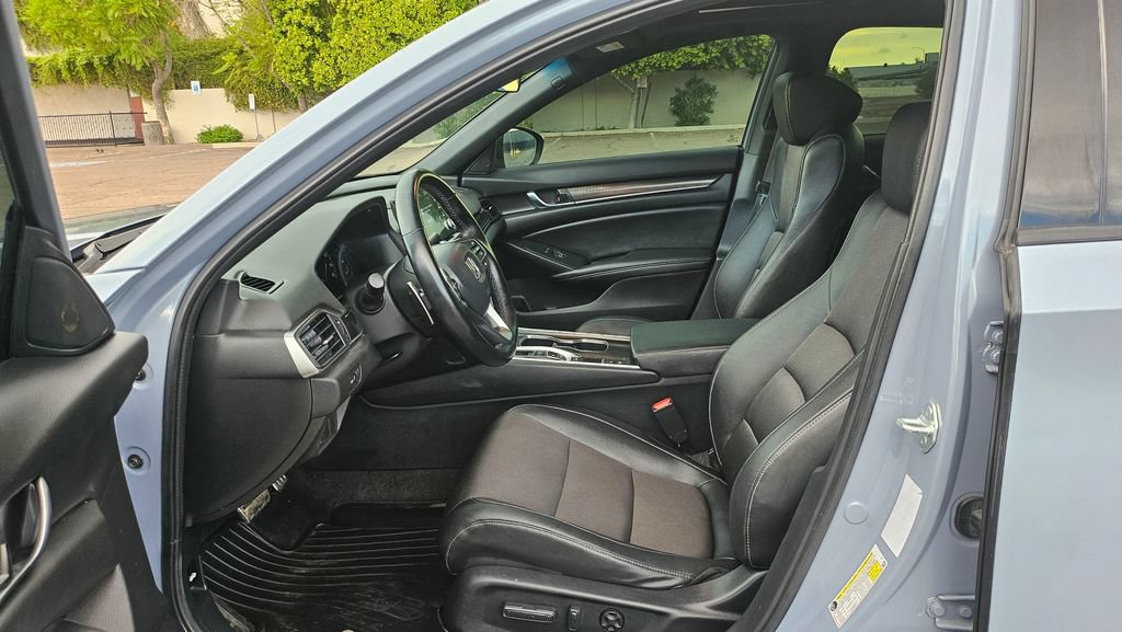 Used 2022 Honda Accord Sport image 25