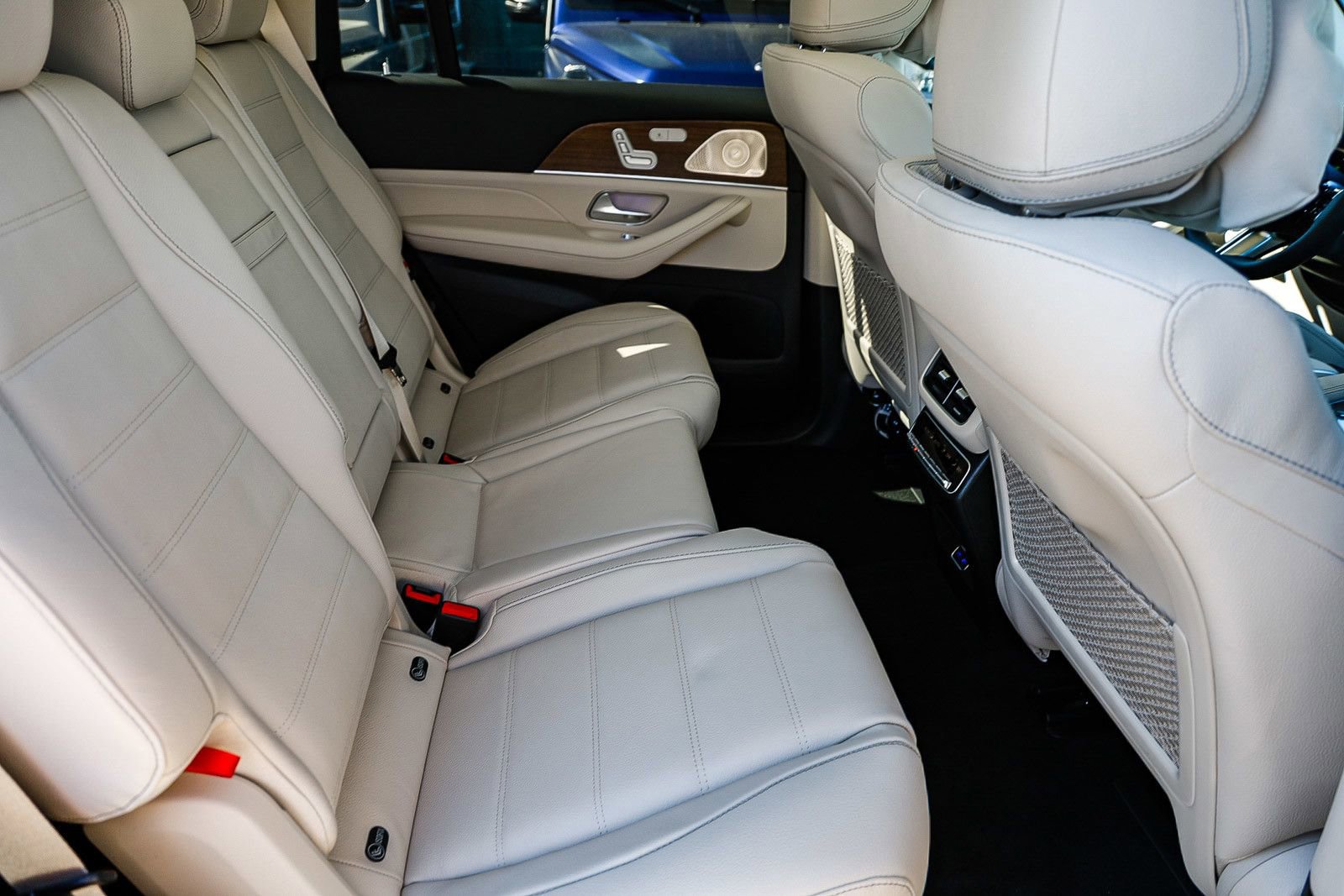 New 2026 Mercedes-Benz GLS 450 4MATIC image 18