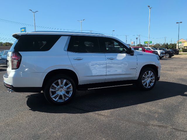 Used 2022 Chevrolet Tahoe High Country AWD/4WD image 12