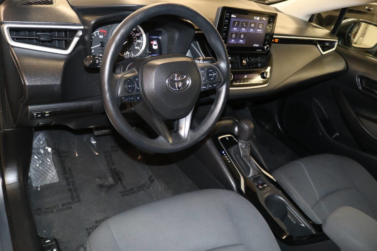 Used 2022 Toyota Corolla LE image 60