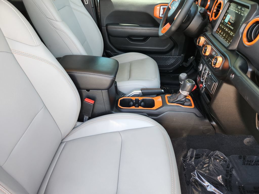 Used 2022 Jeep Gladiator Mojave w/ Trailer Tow Package AWD/4WD image 4