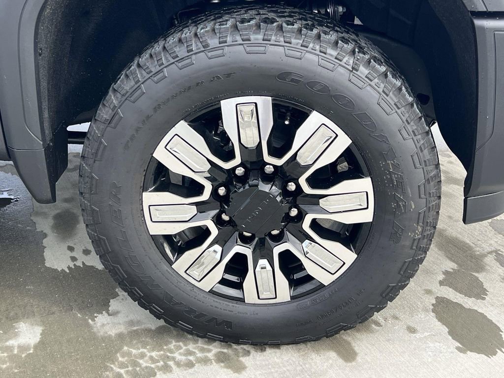 New 2026 GMC Sierra 3500 Denali AWD/4WD image 34