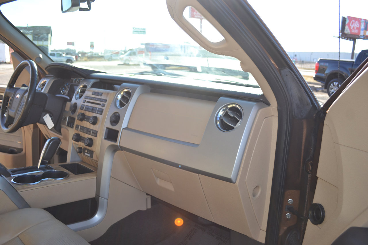 Used 2011 Ford F150 Lariat w/ Lariat Chrome Pkg image 35