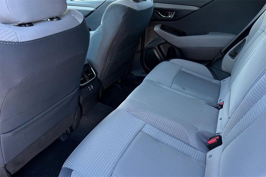 Used 2025 Subaru Outback Premium w/ Popular Package #1A image 12