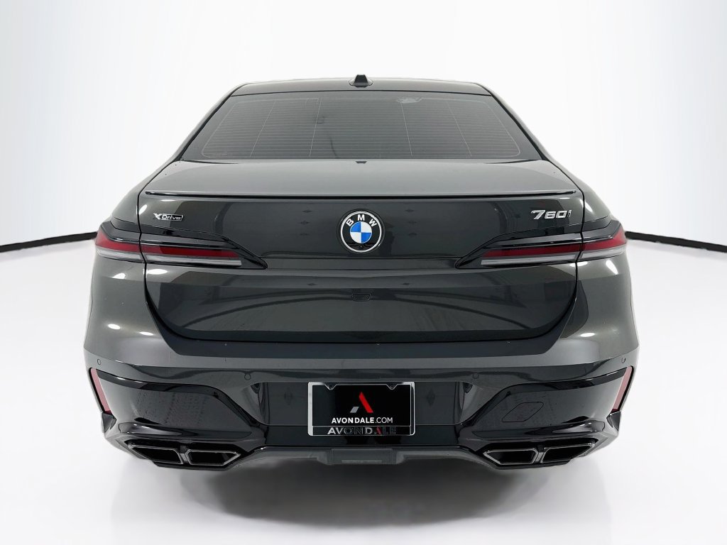 Used 2026 BMW 760i xDrive AWD/4WD image 10