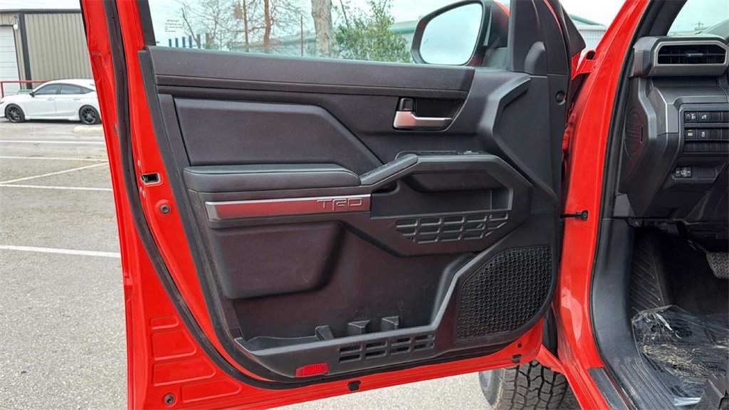 Certified 2024 Toyota Tacoma TRD Off-Road image 13