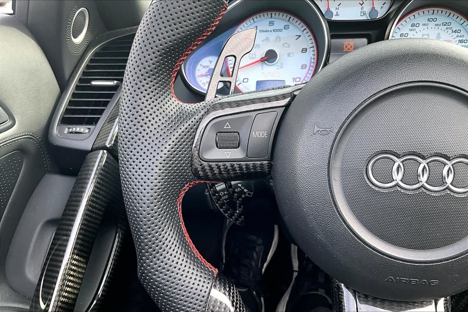 Used 2011 Audi R8 V10 AWD/4WD image 20