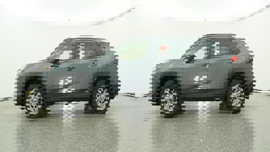 New 2025 Toyota RAV4 XLE image 19