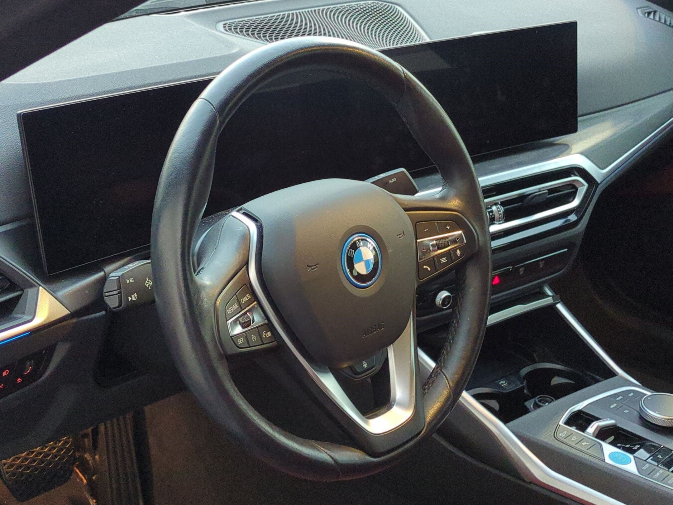 Used 2024 BMW i4 eDrive35 w/ Convenience Package RWD image 18