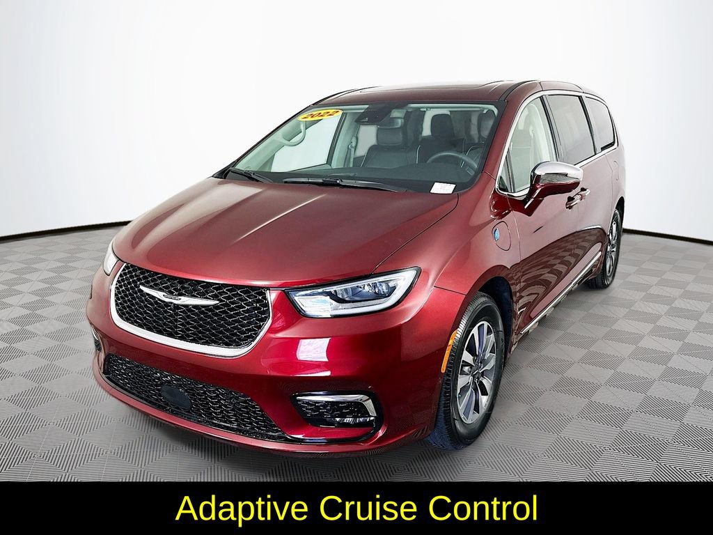 Used 2022 Chrysler Pacifica Limited FWD image 5