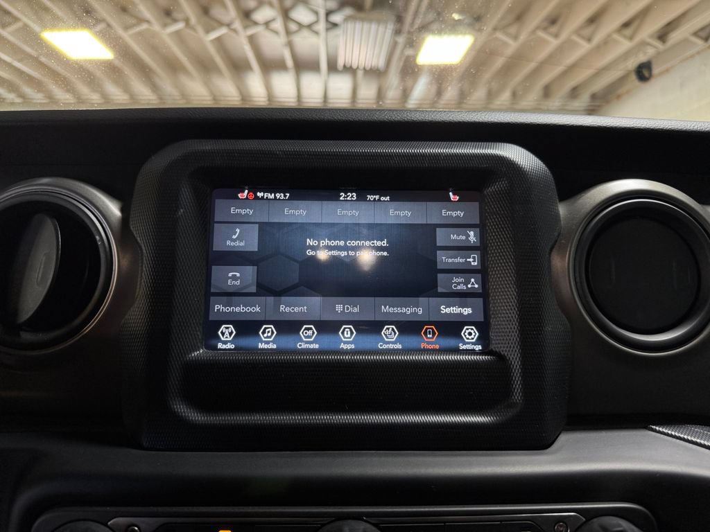 Used 2022 Jeep Wrangler Unlimited Sport AWD/4WD image 19