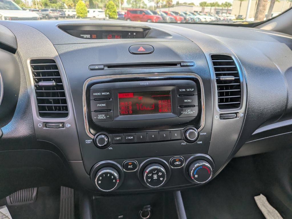 Used 2017 Kia Forte LX FWD image 24