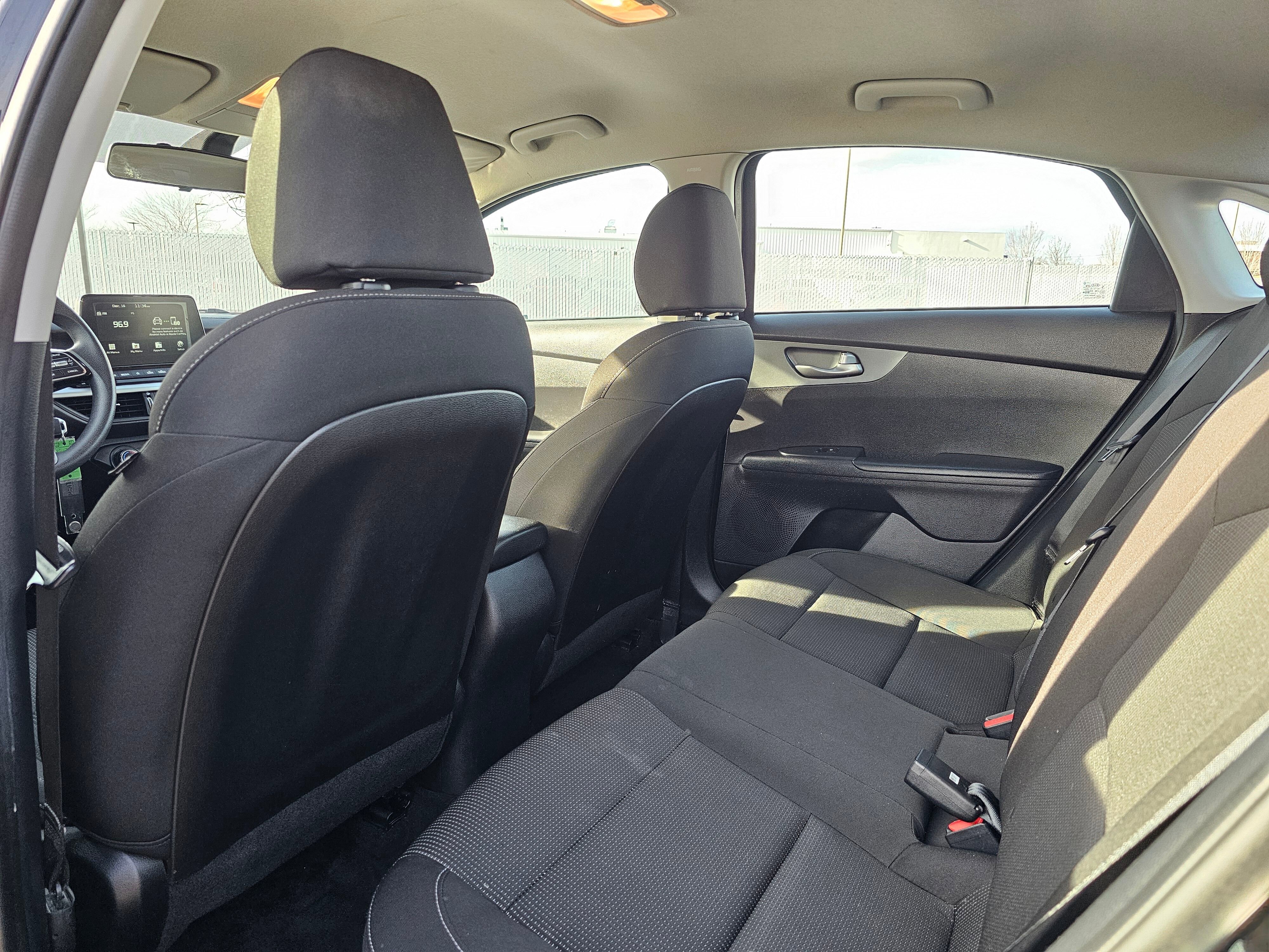 Used 2021 Kia Forte LXS image 12