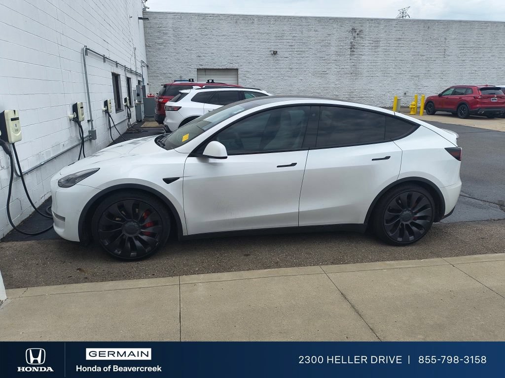 Used 2020 Tesla Model Y Performance AWD/4WD image 1