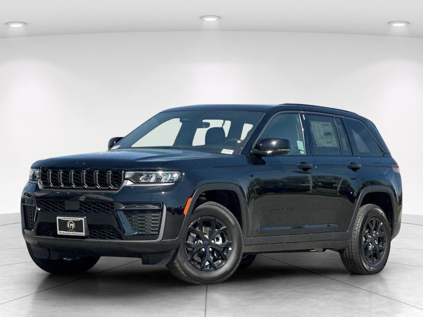 New 2026 Jeep Grand Cherokee Altitude AWD/4WD image 3