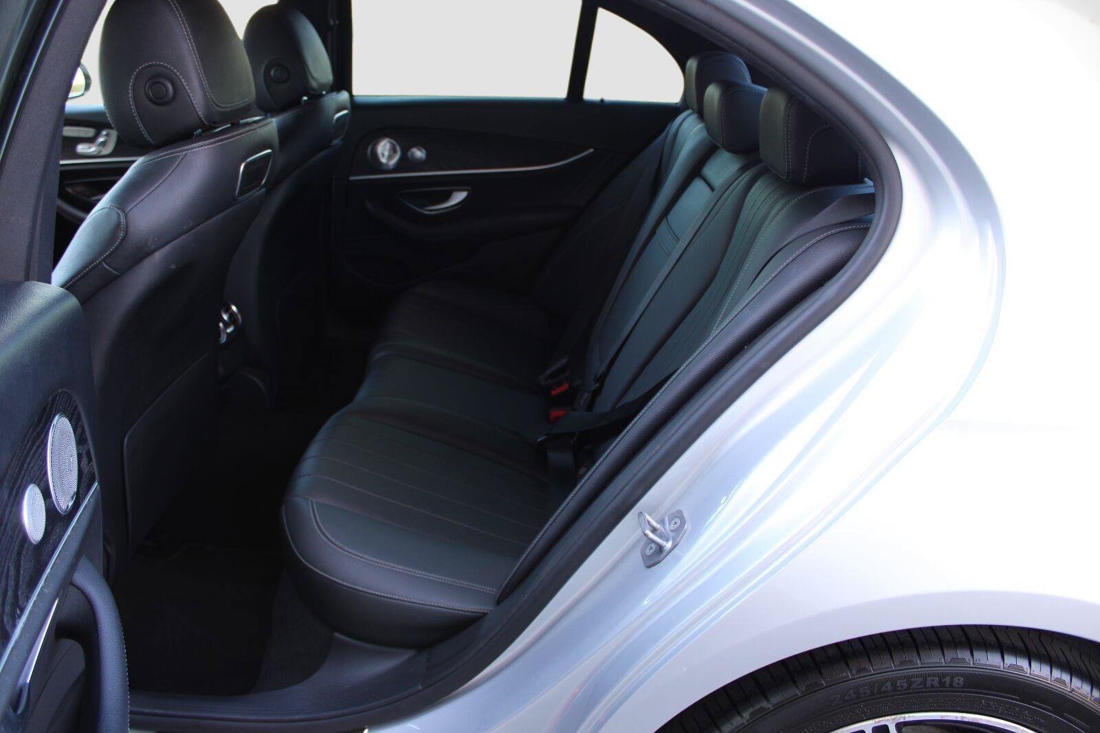 Used 2018 Mercedes-Benz E 300 image 36