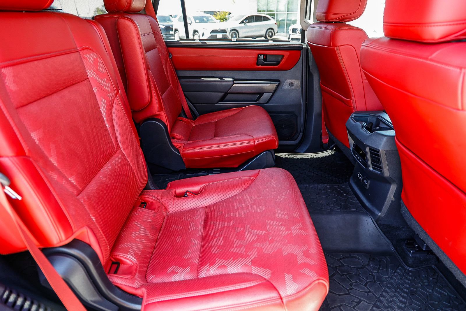 Used 2023 Toyota Sequoia TRD Pro AWD/4WD image 18