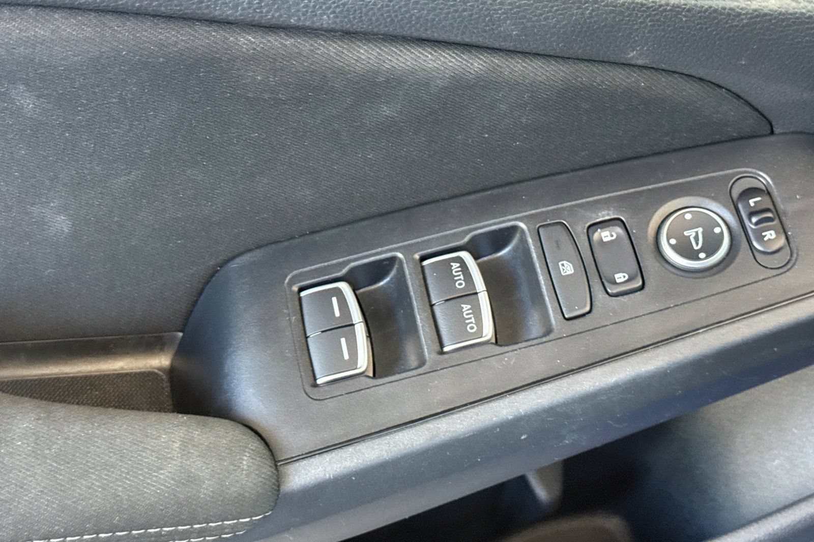 Used 2022 Honda Civic Sport image 12