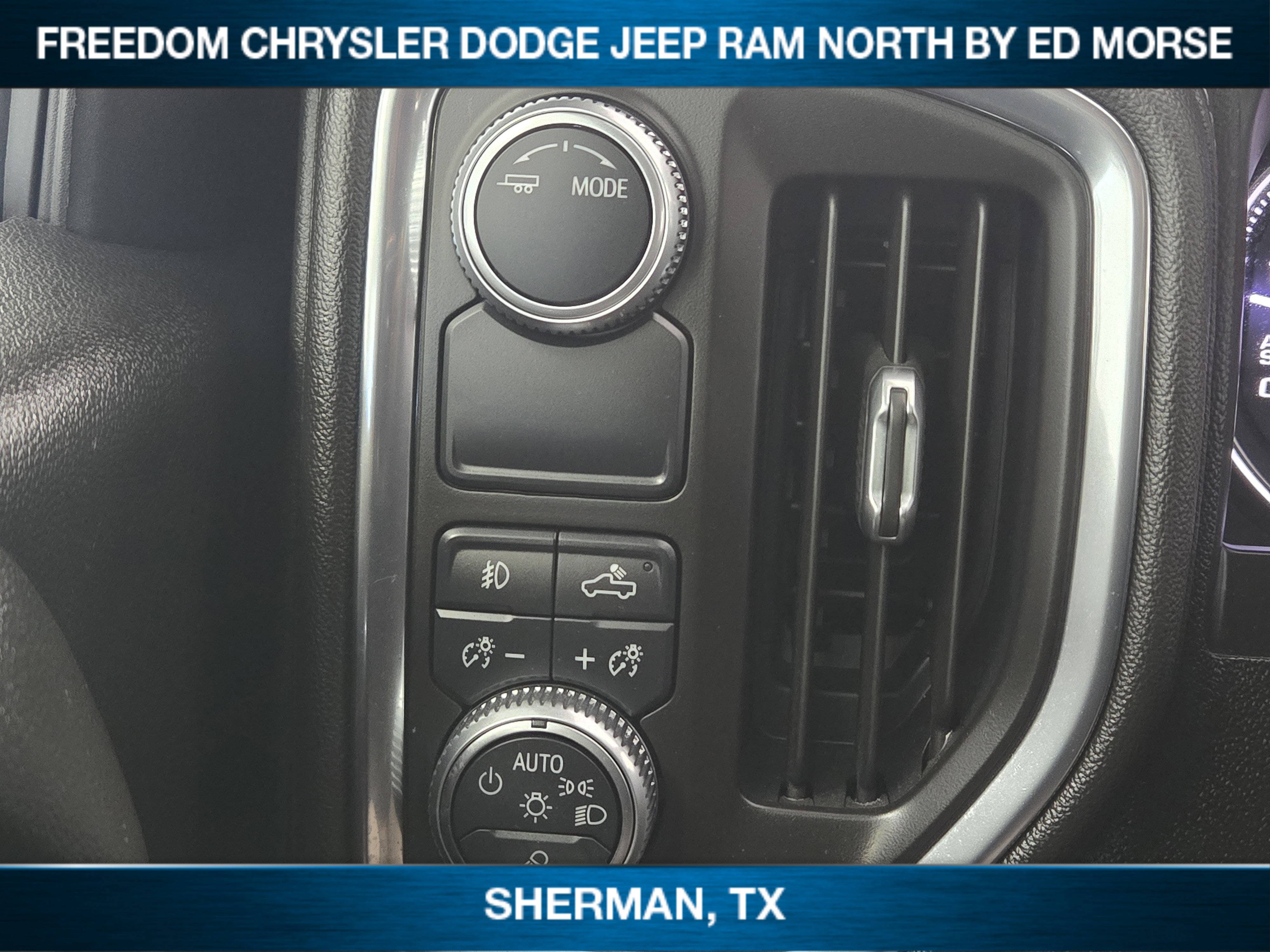 Used 2020 GMC Sierra 1500 SLT image 16