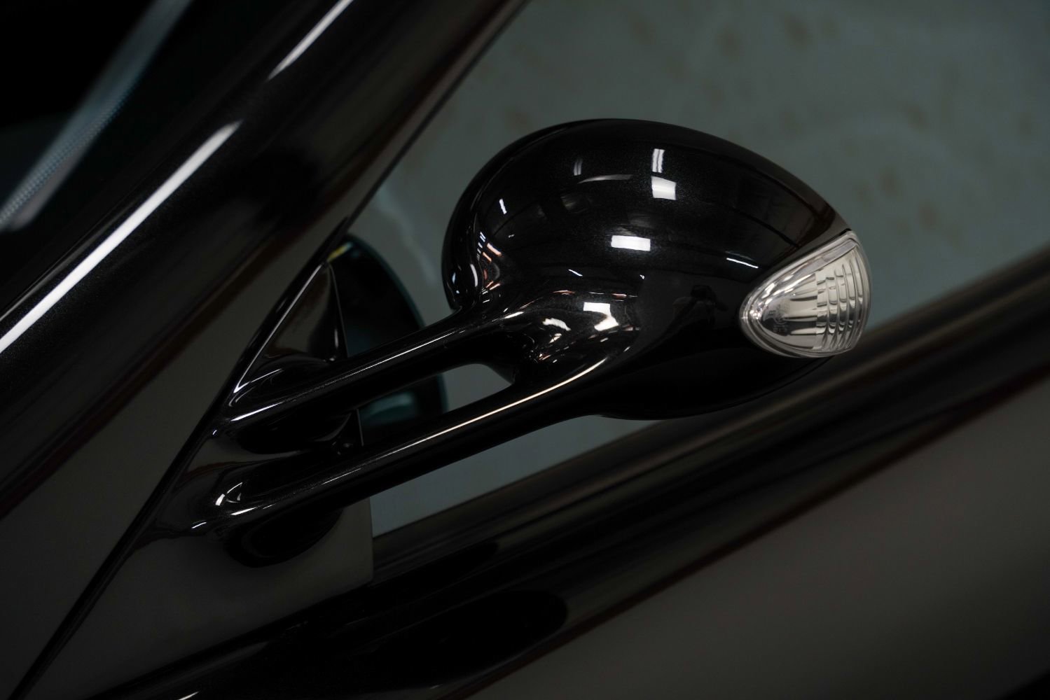 Used 2006 Mercedes-Benz SLR image 15