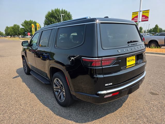 Used 2024 Jeep Wagoneer Series II AWD/4WD image 12