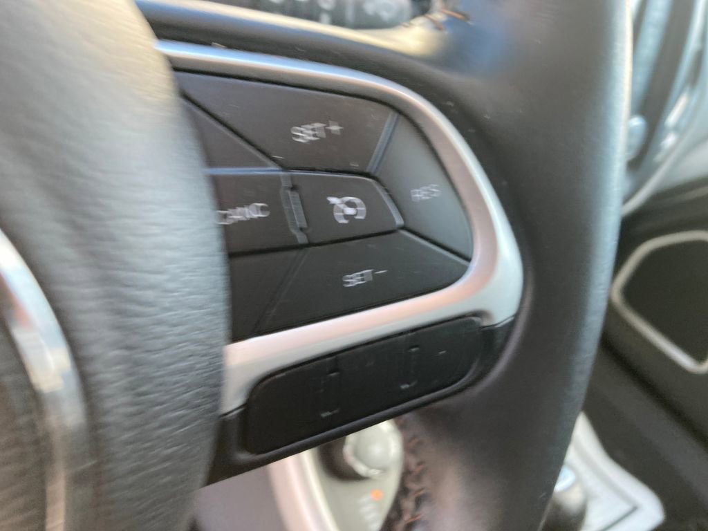 Used 2018 Jeep Compass Latitude image 43