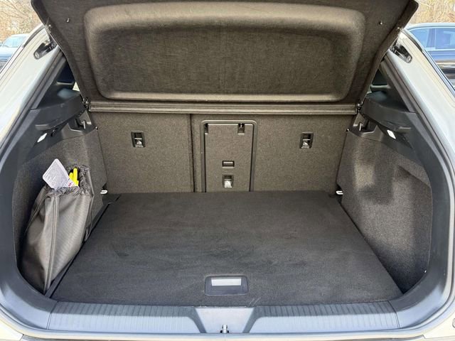 Used 2022 Volkswagen ID.4 Pro S image 10