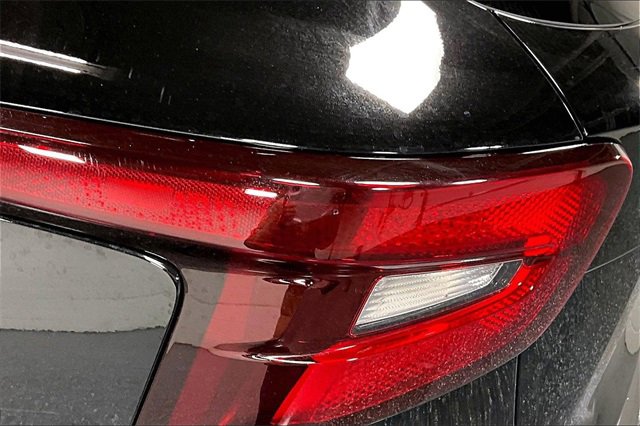 Used 2025 Chevrolet Trax LT w/ LT Convenience Package image 22