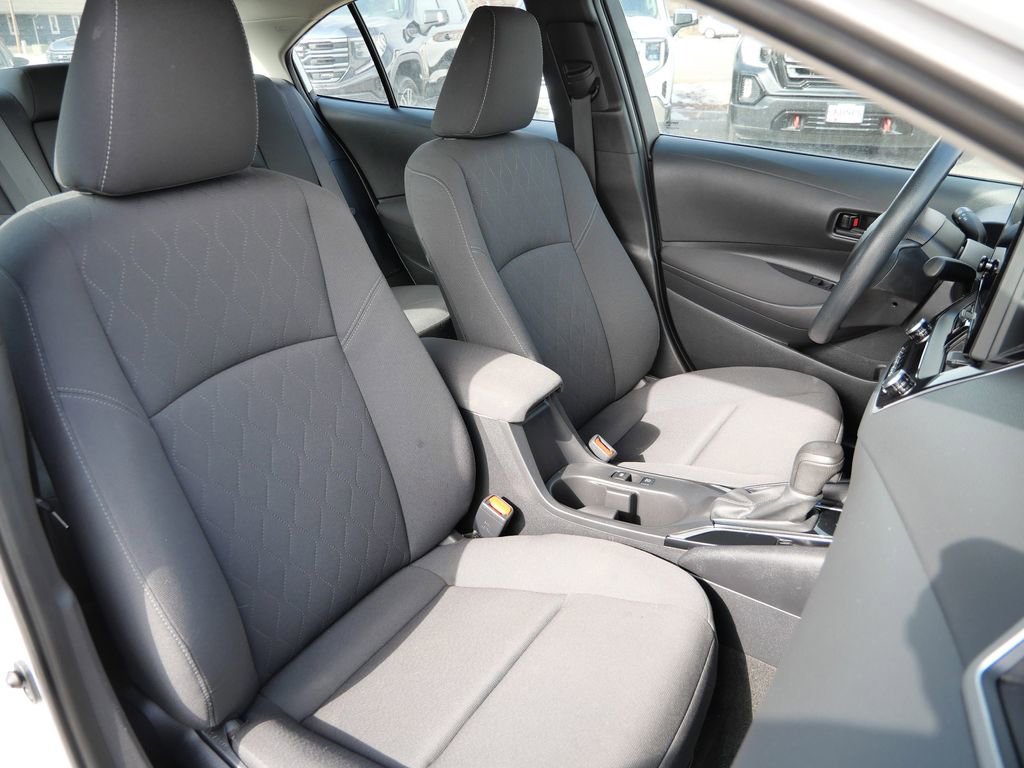 Used 2024 Toyota Corolla LE image 15