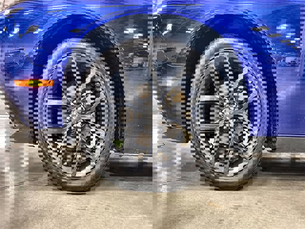 Used 2021 Dodge Challenger SXT w/ Blacktop Package image 10