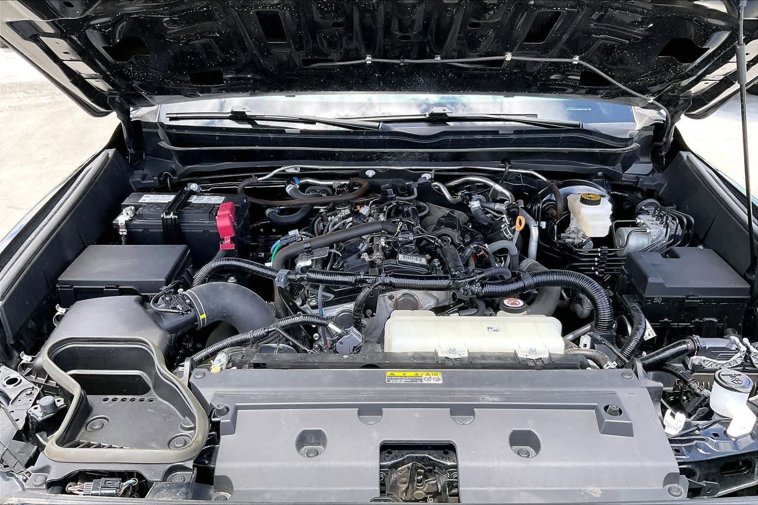 Used 2024 Toyota Tacoma TRD Off-Road AWD/4WD image 9