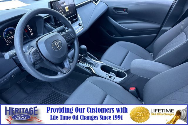Used 2026 Toyota Corolla LE w/ LE Premium Package FWD image 10