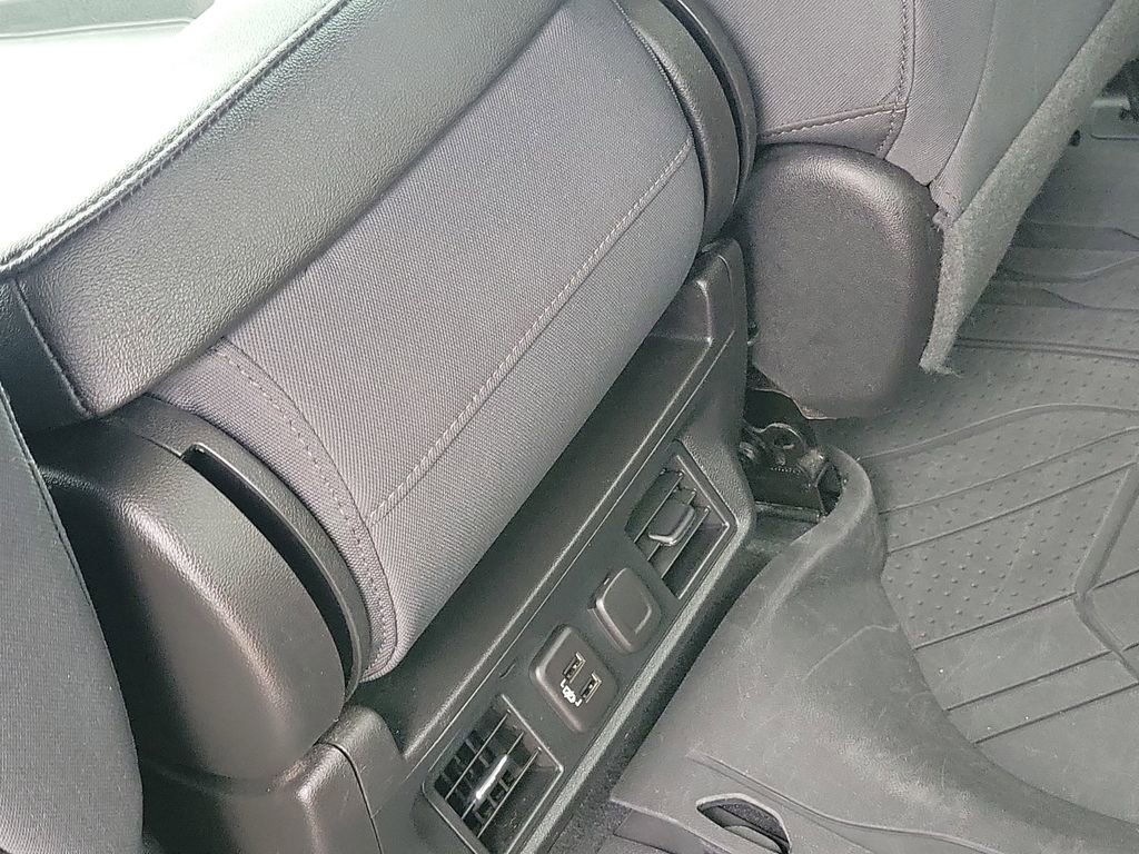 Used 2019 Chevrolet Silverado 1500 LT w/ All-Star Edition image 33