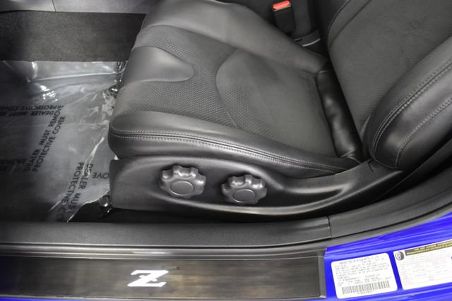 Certified 2024 Nissan Z Performance w/ Floor Mat Package RWD image 13