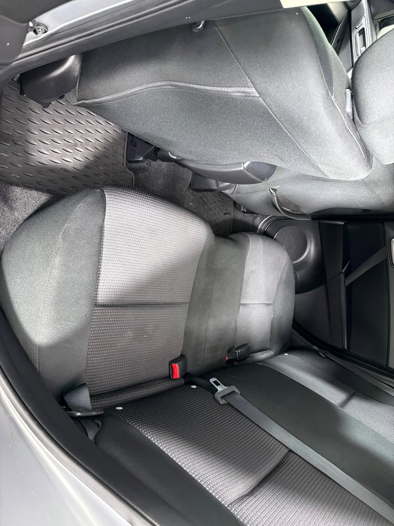 Used 2013 MAZDA MAZDA3 i Sport image 16