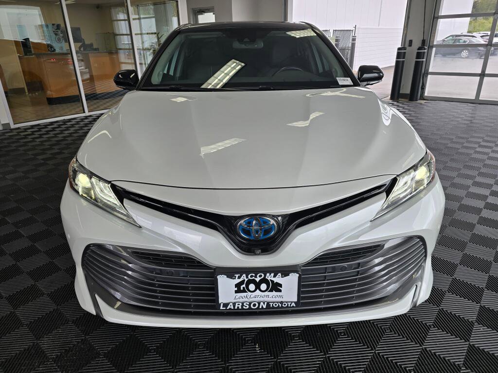Used 2020 Toyota Camry XLE w/ Driver Assist Package FWD image 8